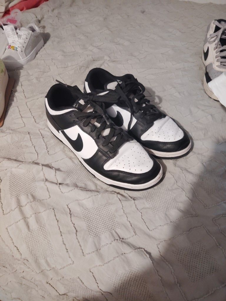 Nike Men's Shoes 