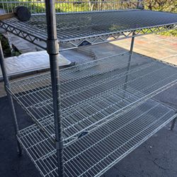 Met Rack In Great Conditions 75” h 6’ long 18” w No rust