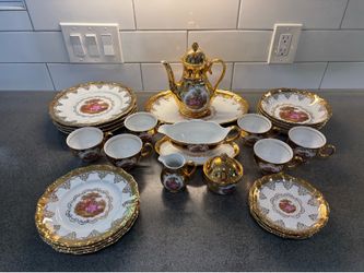 ST BAVARIAN,  GERMANY - Vintage Porcelain Tea Set with Gold Trim