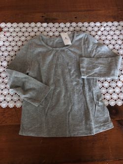 GAP 4T NEW gray long sleeve top