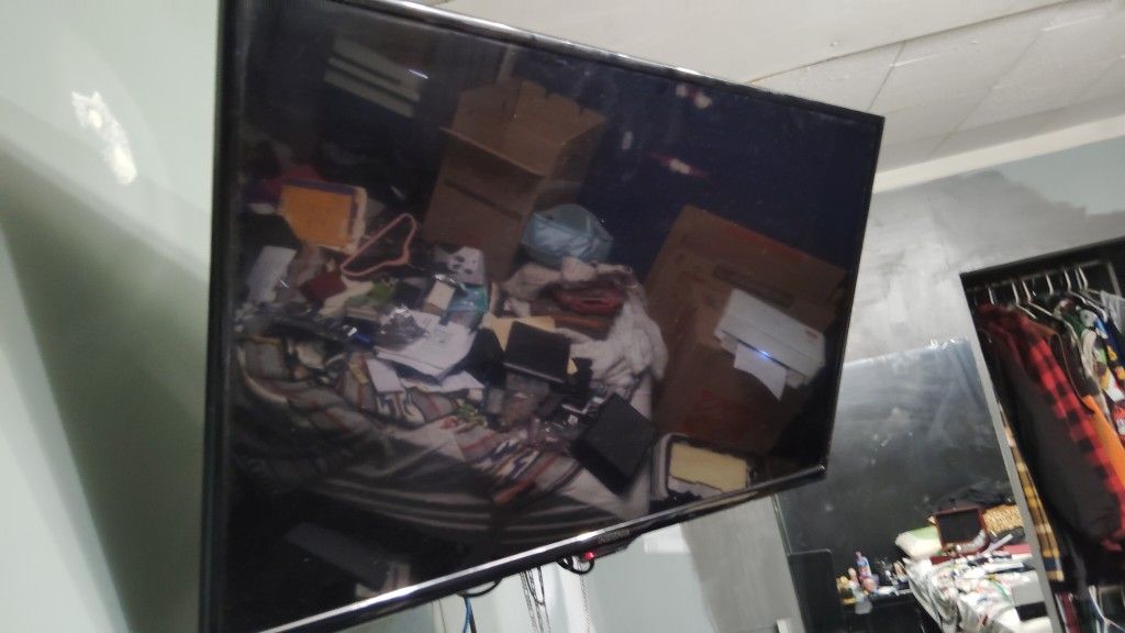 Tv Screen