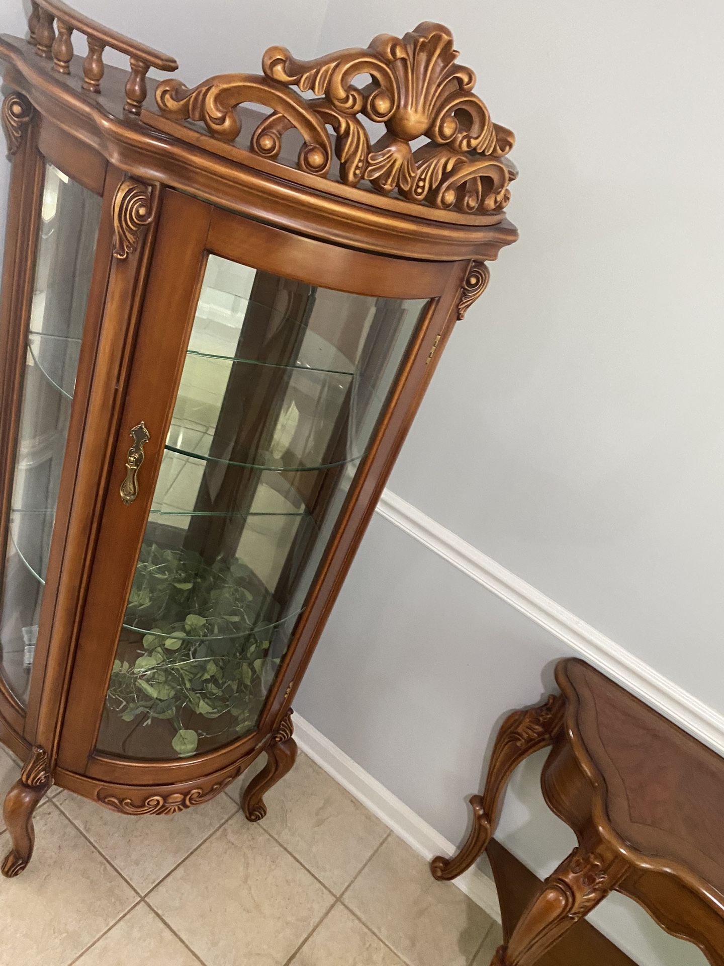 Half Circle China Display Cabinet