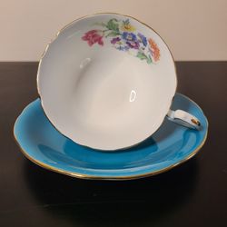 Aynsley England Bone China Teacup and Saucer Set