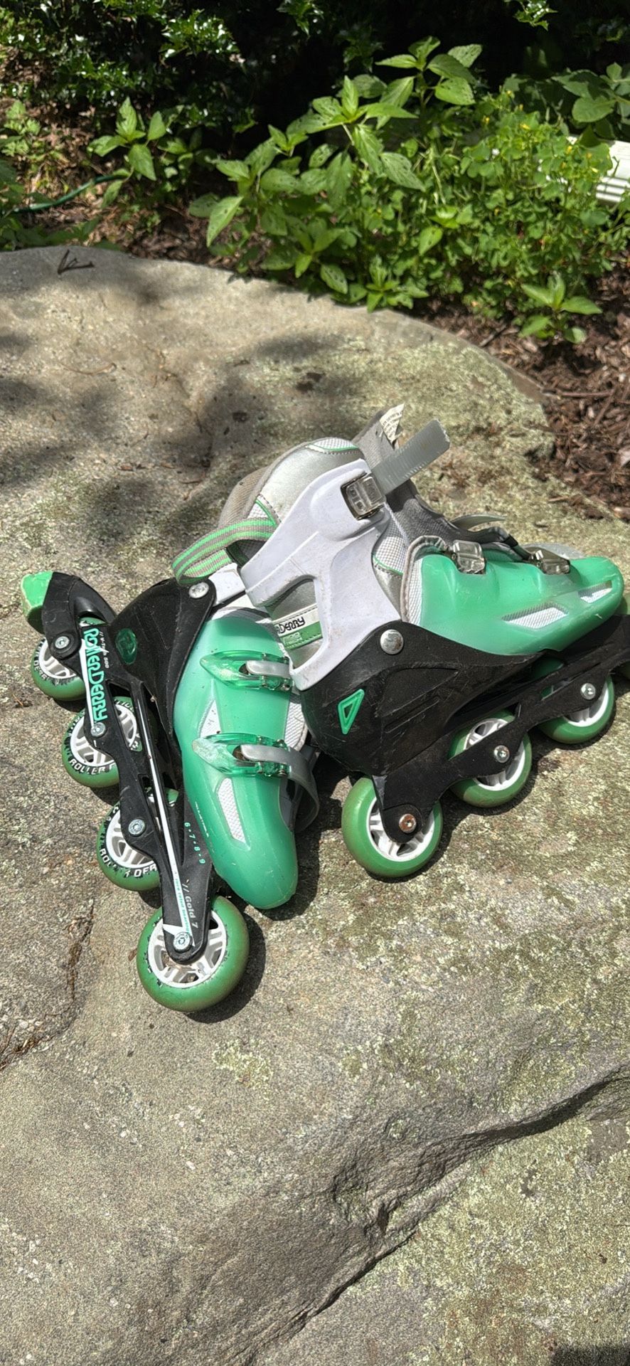 Size 6-9 Rollerblades 