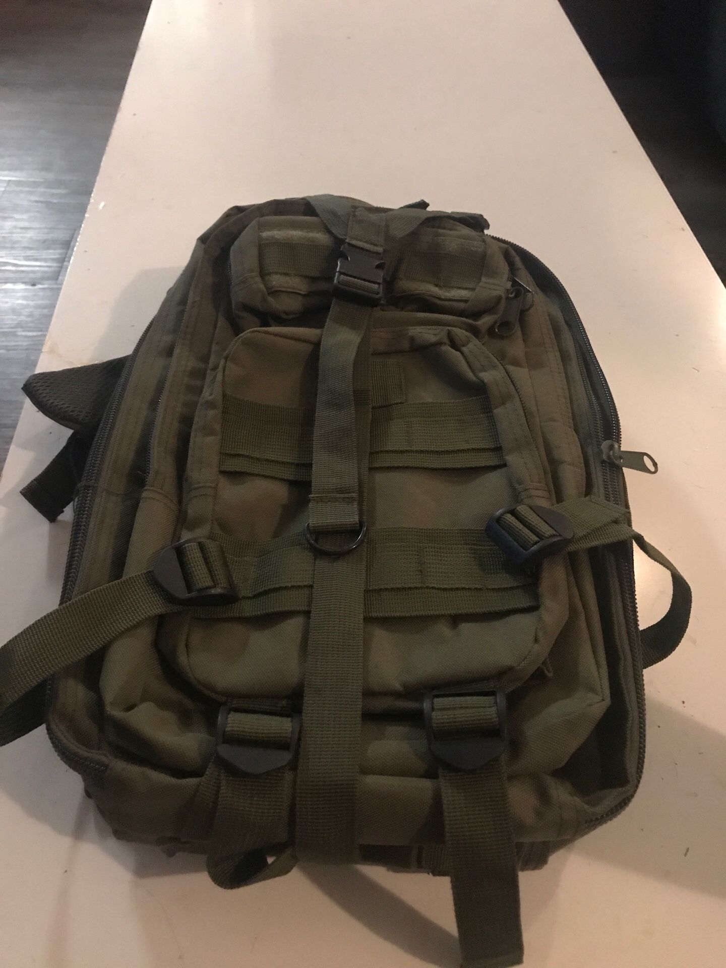 LIGHT weight tactical bag