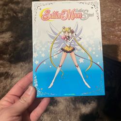 This is the Sailor Moon Sailor Stars Season 5 Part 1 Limited Edition Blu-ray/DVD box