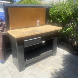 Craftsman Work Bench With Light