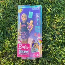 Barbie skipper Babysitter