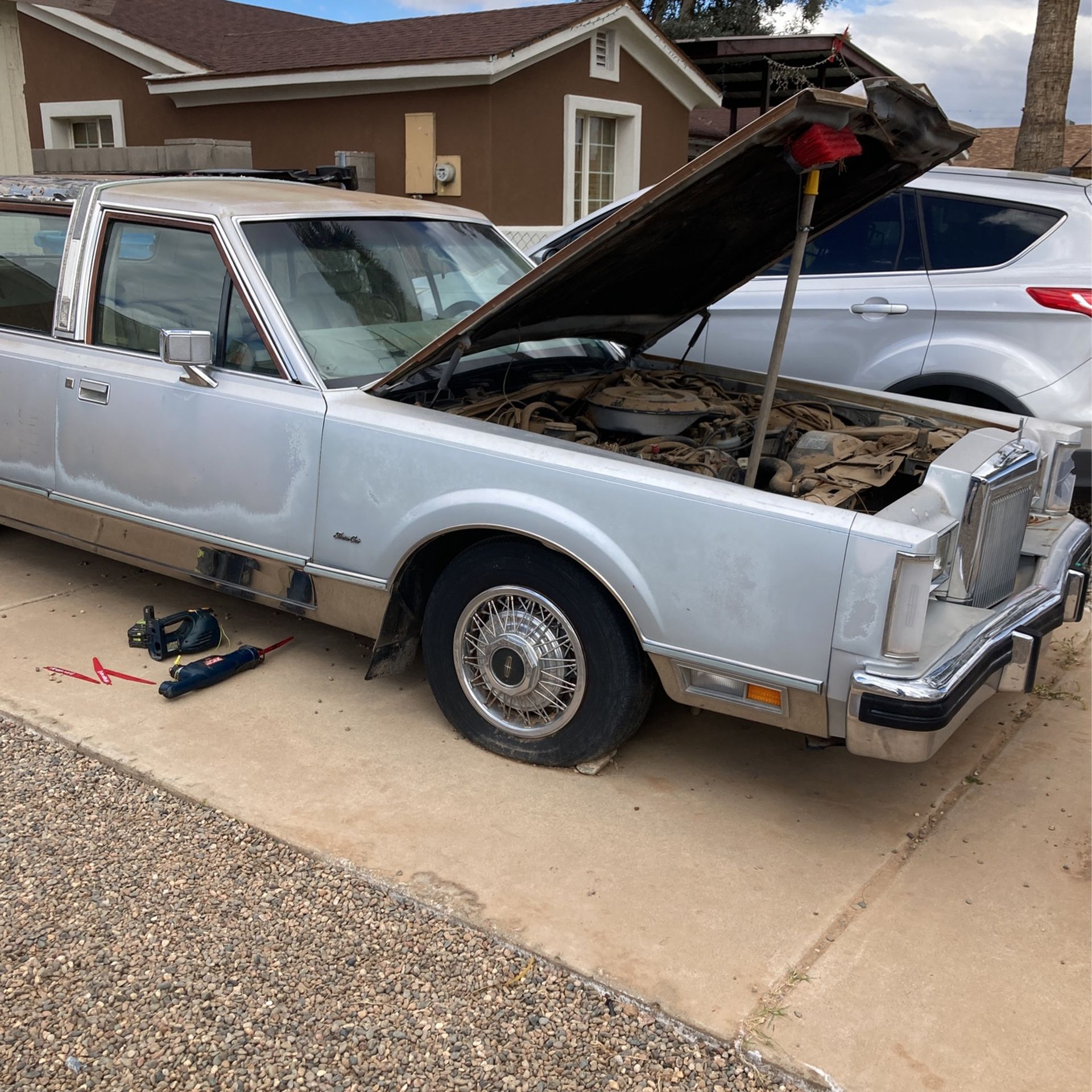 1984 Lincoln Town Car