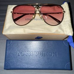 Lv Monogram Female Shades 🩷🩷🩷