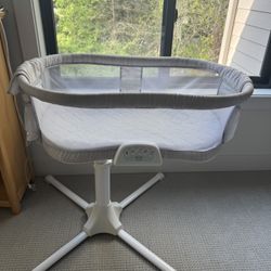 Halo Bassinest Swivel Sleeper