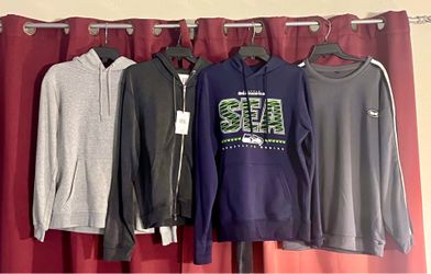 17 items Mens/unisex clothing size medium