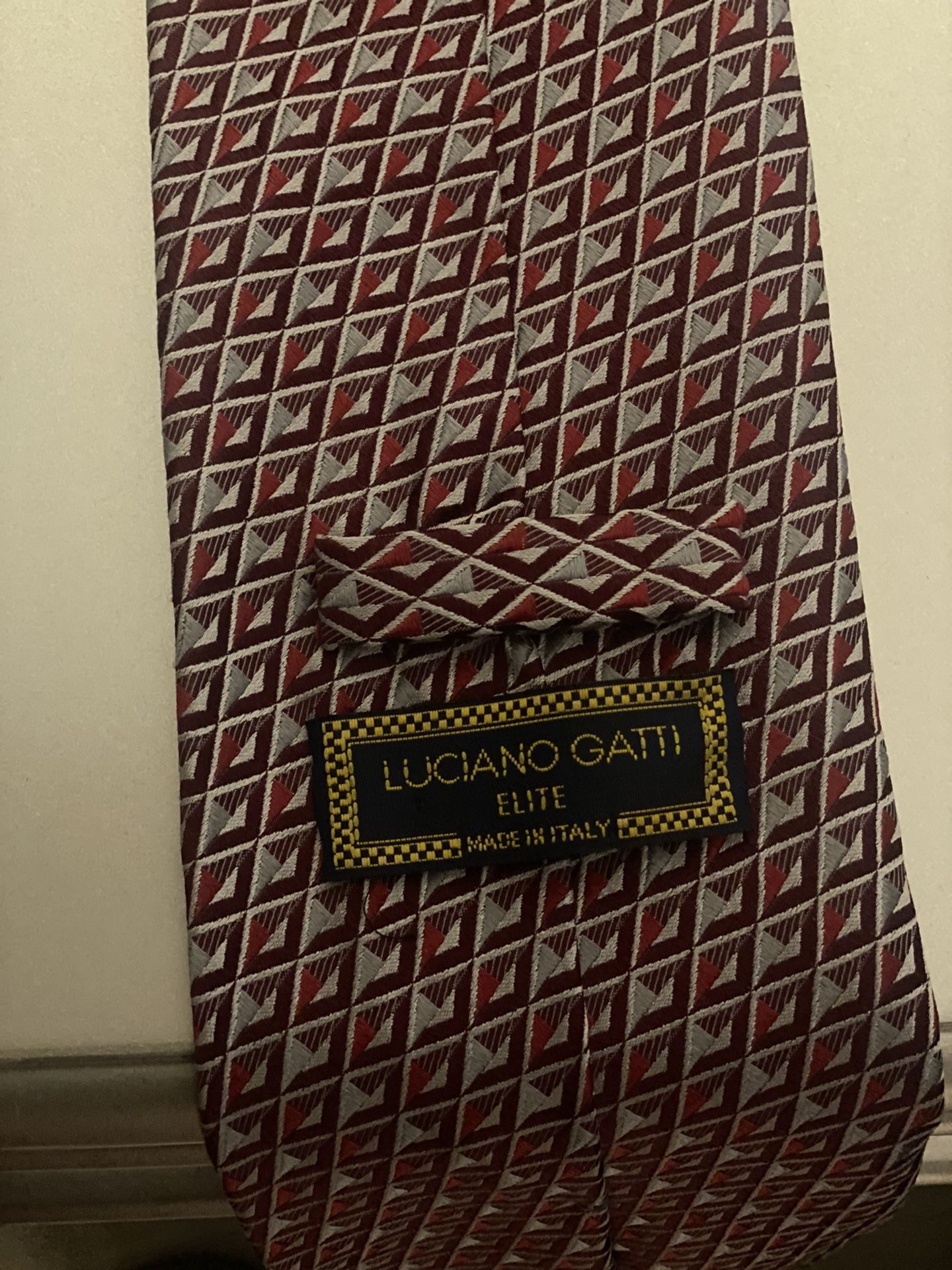 Van heusen, Georgio Armani, Perry Ellis Ties