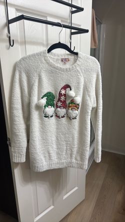 Christmas sweaters women’s size M