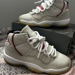 Platinum Jordan 11