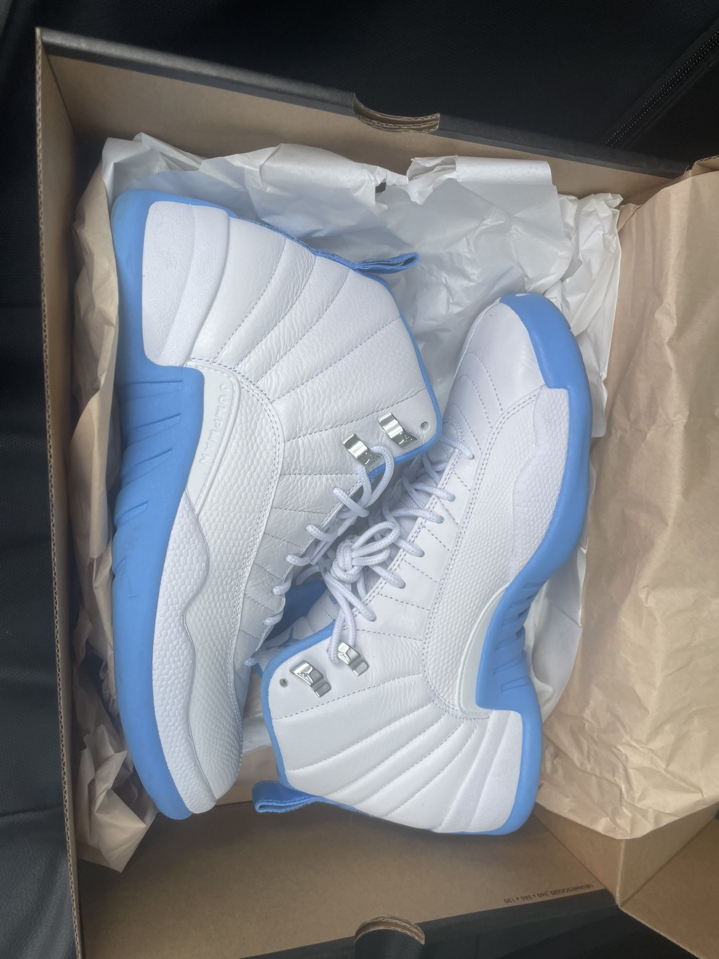 Air Jordan 12 Retro White And University Blue