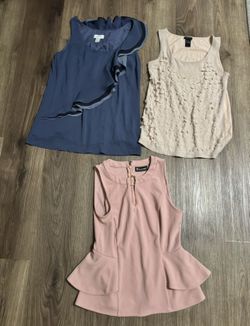 Bundle 17 Tops For $10