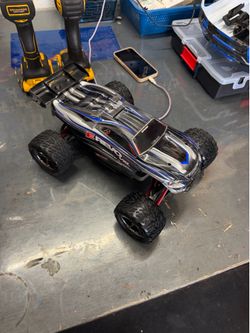 Traxxas mini revo