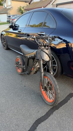 Tuttio soliel 01 with super motos ($950 negotiable price)
