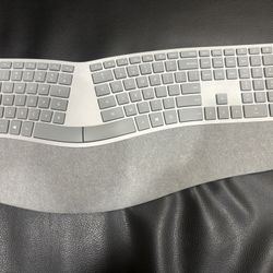 Microsoft Surface Wireless Ergonomic Bluetooth Keyboard - Model 1786