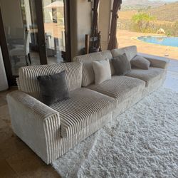 White Sectional Couch With Ottoman