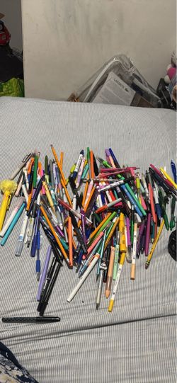 $5 for Every 10 Pen/Pencil/Highlighter/Marker — Bundle Set