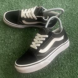 Kids Vans Old Skool Size 2.5 