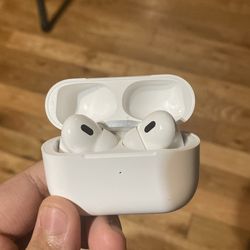 AirPods 2 pro just opened