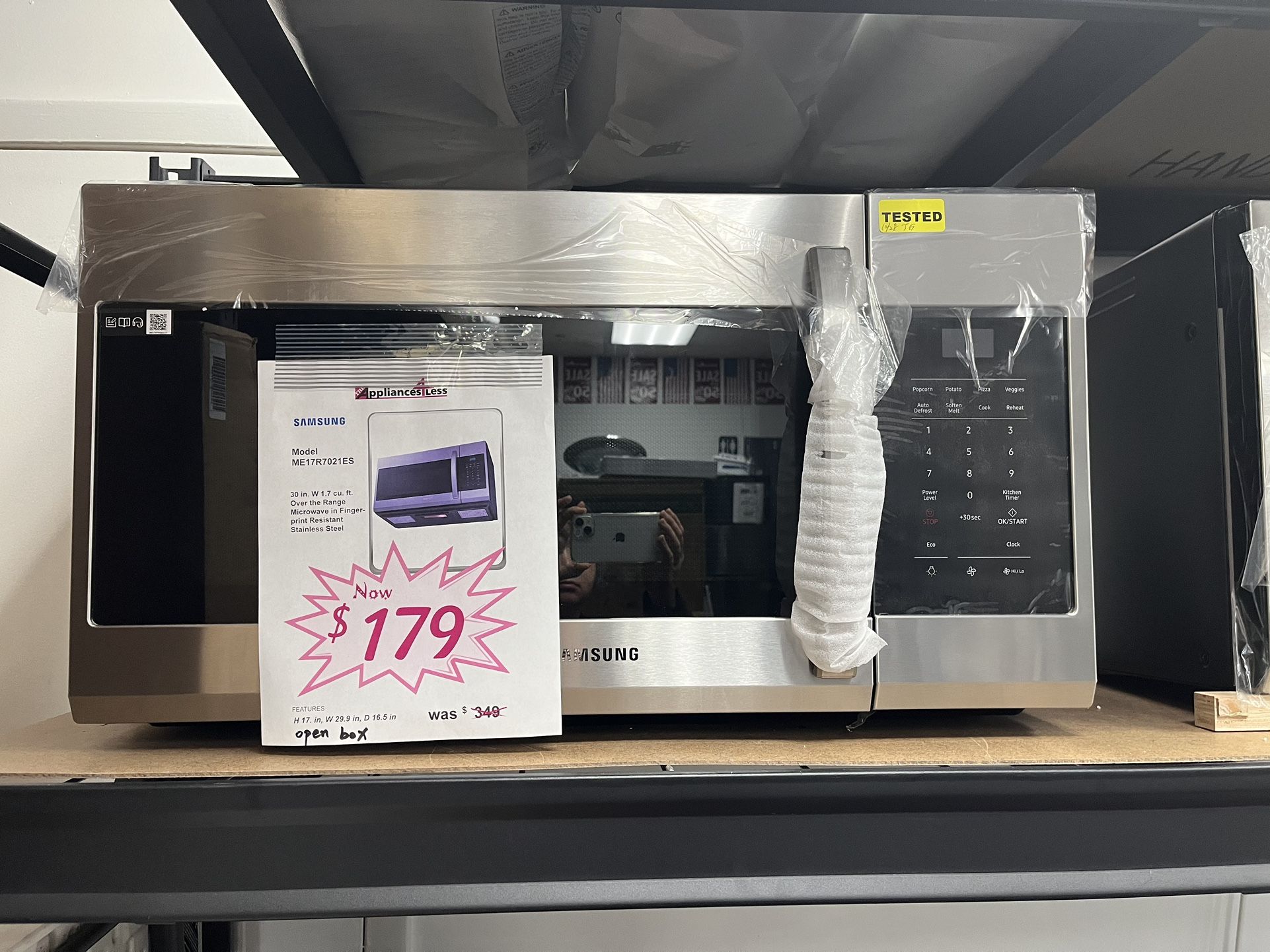 Microwave SamSung 30inch Over the Range