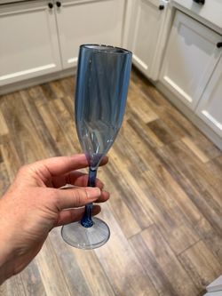 30 pack acrylic champagne flutes