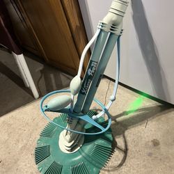 Pool Vacuum 