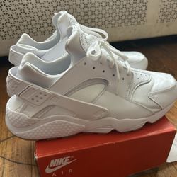 Nike AIR HUARACHE 'WHITE GUM