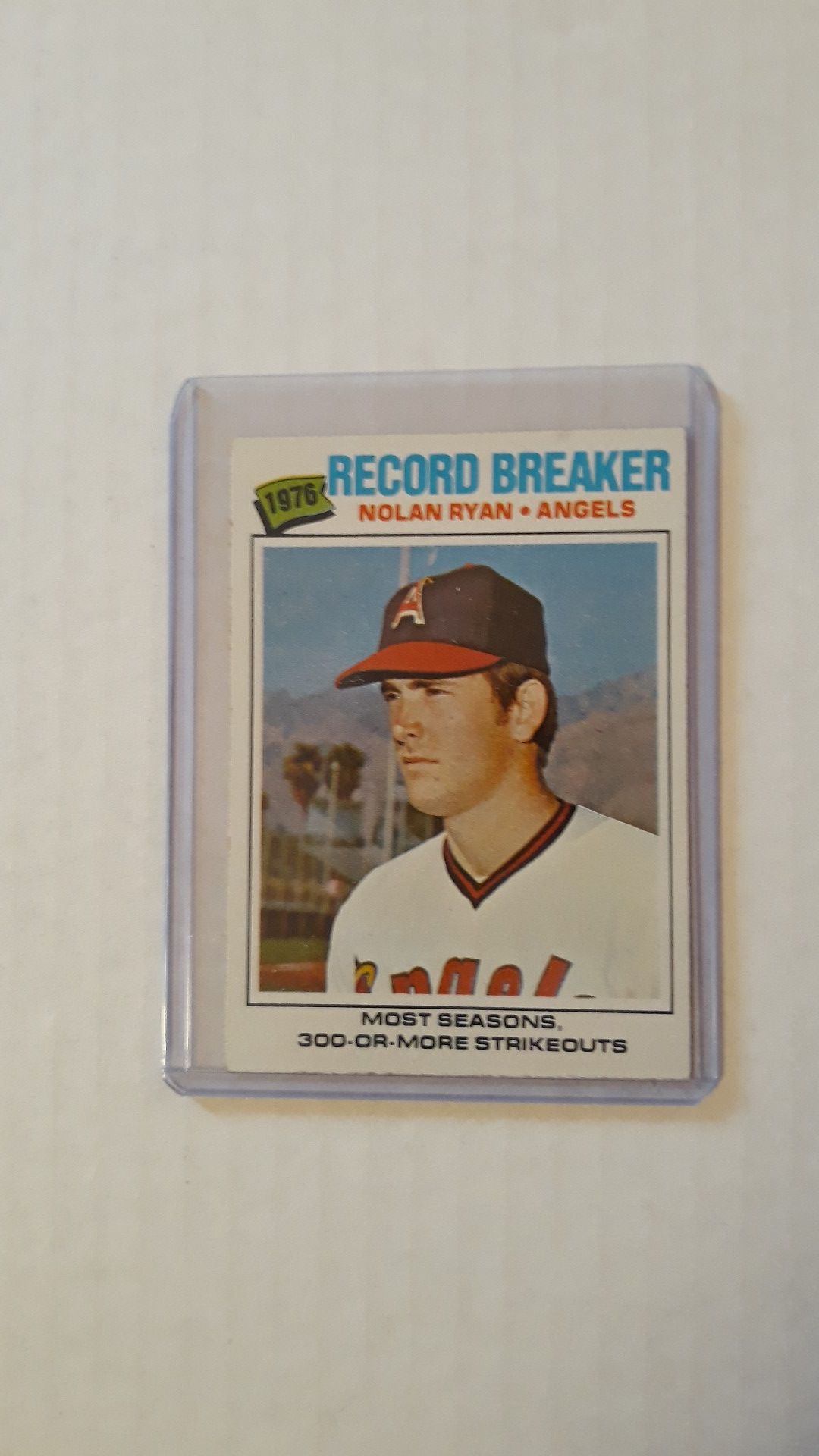 1977 Topps Nolan Ryan.