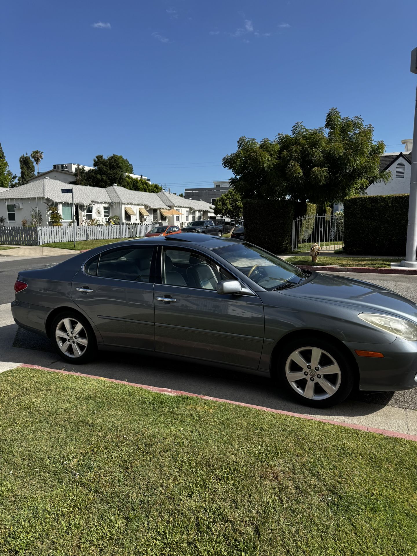 2005 Lexus ES