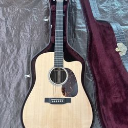 2016 Martin DCPA4 Rosewood Great Condition