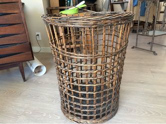 Vintage tall farmhouse basket