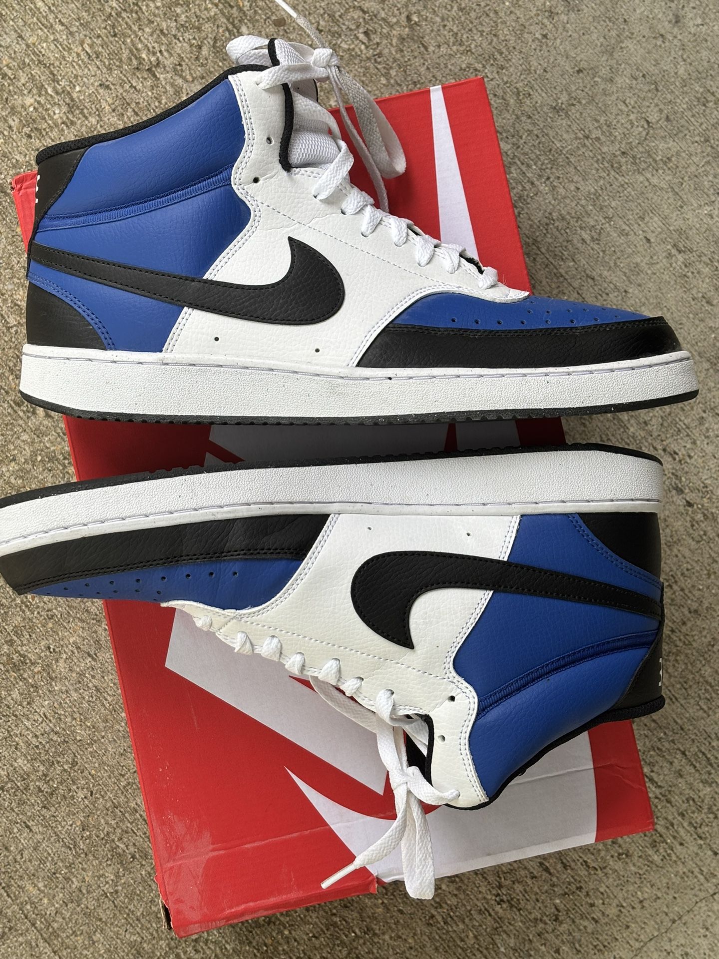 Nike Court Vision Mid