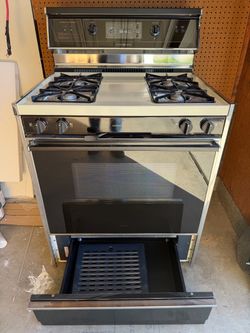 GE stove