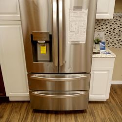 LG Stainless Steel 4-Door ThinQ Refrigerator