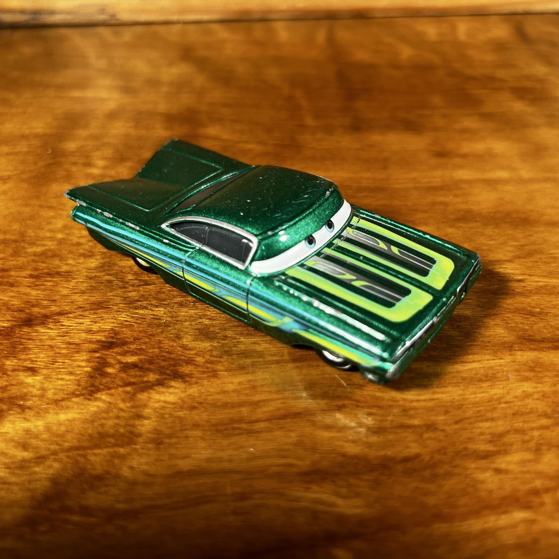 Disney Pixar Cars Supercharged Ramone Green 1:55 Diecast 2006 