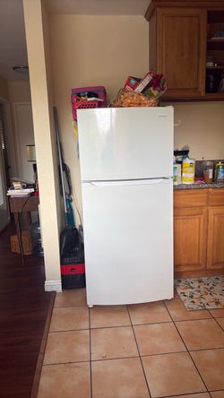 Refrigerator for sale