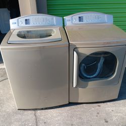 General Electric Washer And Dryer Set 