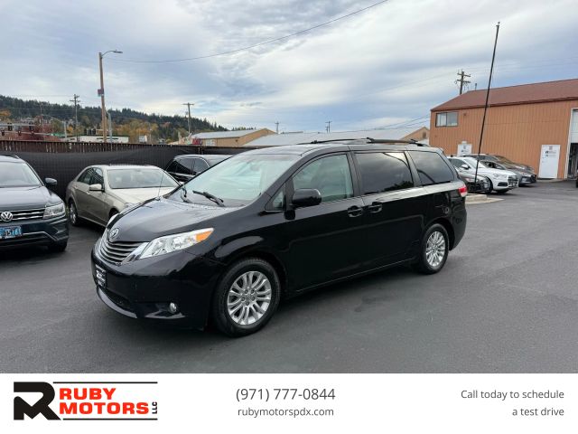 2011 Toyota Sienna