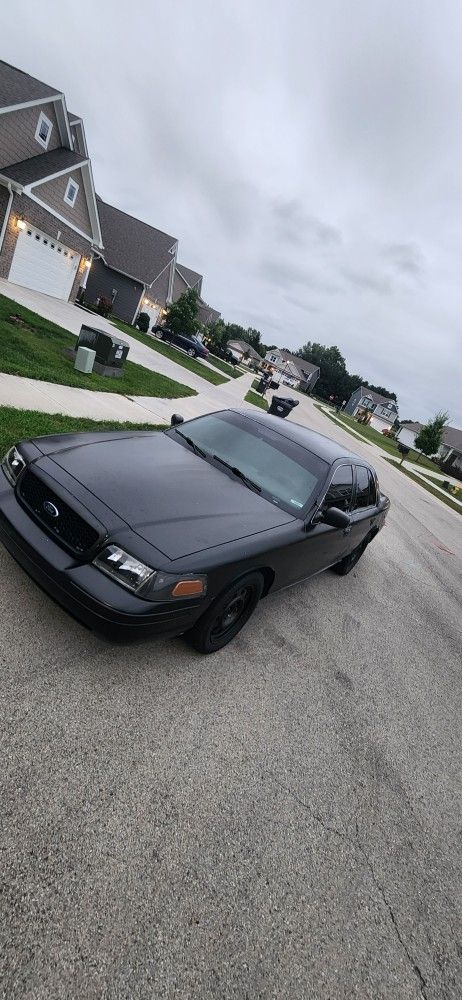 2010 Ford Crown Victoria