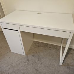 Ikea Micke desk white