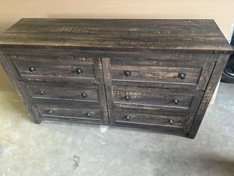 6 Drawer Dresser ‼️DELIVERY AVAILABLE‼️