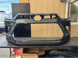 2024 2025 2026 TOYOTA GRAND HIGHLANDER FRONT BUMPER COVER OEM USED