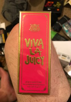 Brand new unopened Viva la Juicy perfume