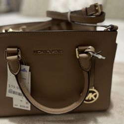 New With Tags Authentic Michael Kors Purse 