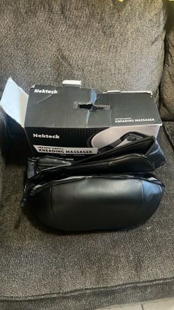 Neck massager